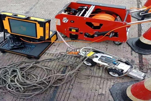 洮北CCTV管道检测机器人